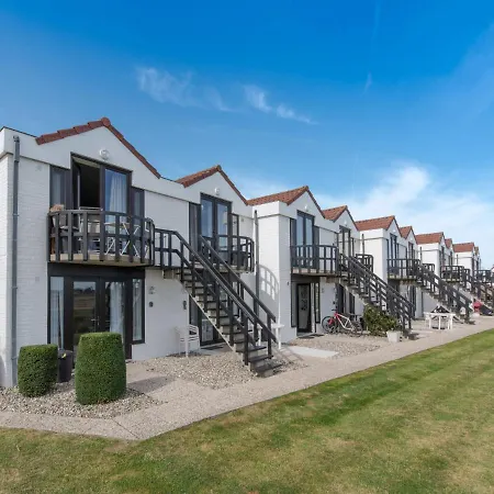 Dina With Parking And Shared Pool By Interhome Apartamento *