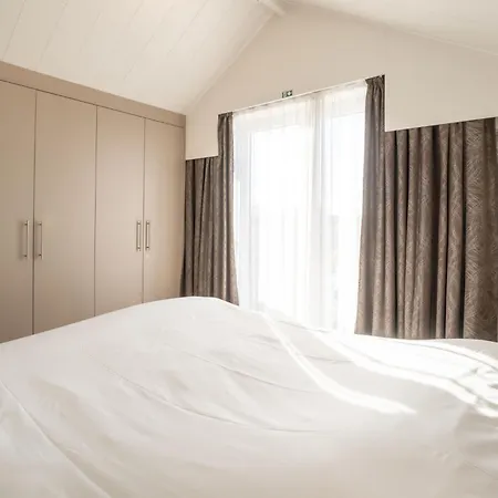 Dina With Parking And Shared Pool By Interhome Apartamento