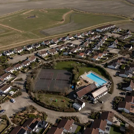 Dina With Parking And Shared Pool By Interhome *